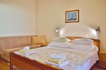 double room with double bed