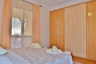 double room with double bed