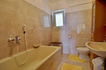 bathroom, bathtub, toilet